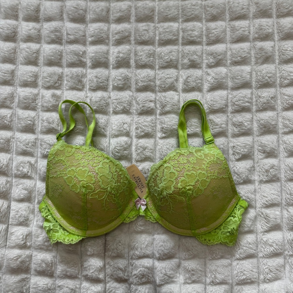 NEW Victoria's Secret 34B Dream Angels Push Up Bra Green Lace Padded